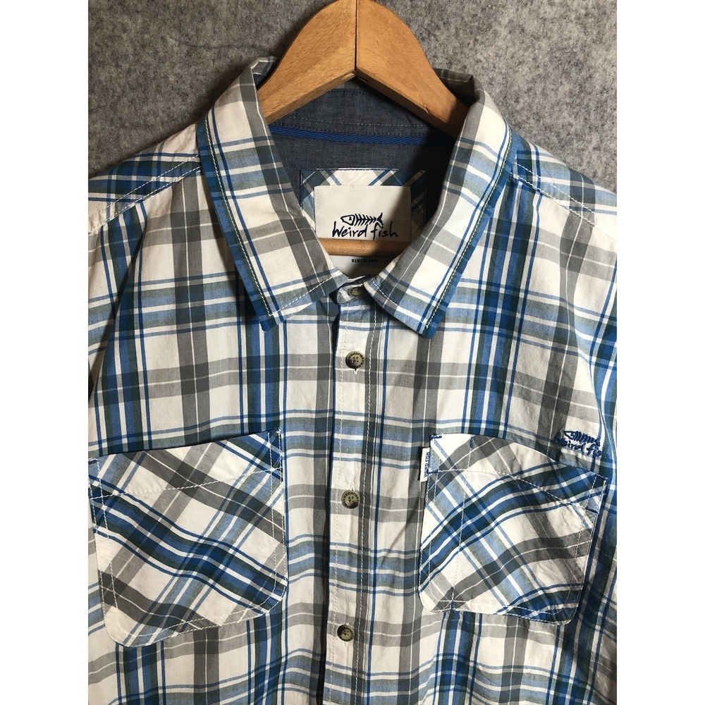 Weird Fish Shirt Mens 2XL Blue Plaid Short Sleeve Button Down Camp Hike Fish